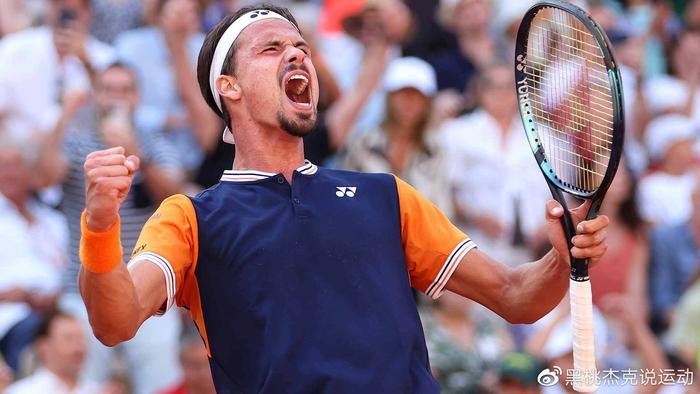 他的带领下 他的带领下