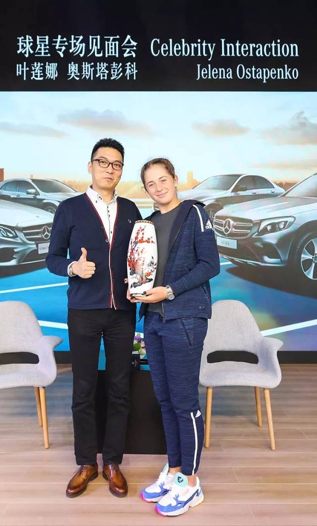 提到足球时 提到足球时